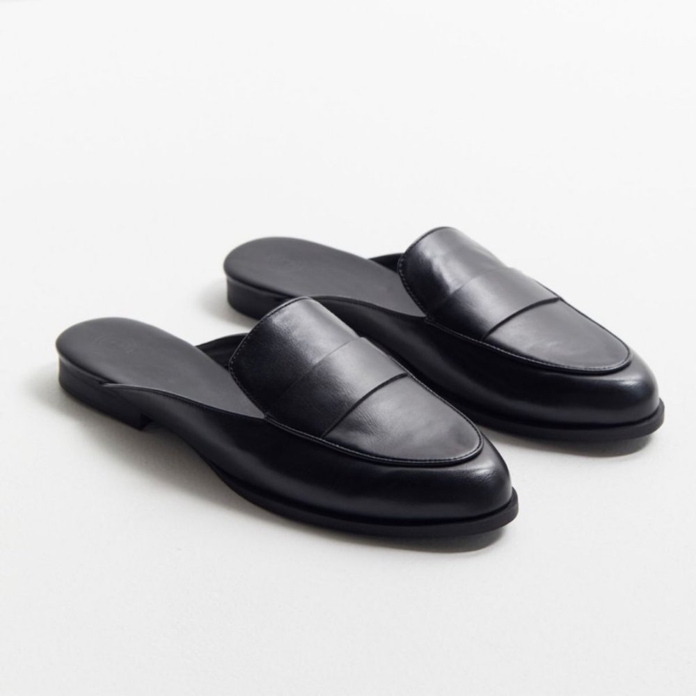 Urban Outfitters Jules Leather Loafer Mule NWOT
